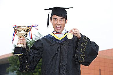 黑白手绘风格冒险游戏《白之旅》明年2＆14发行